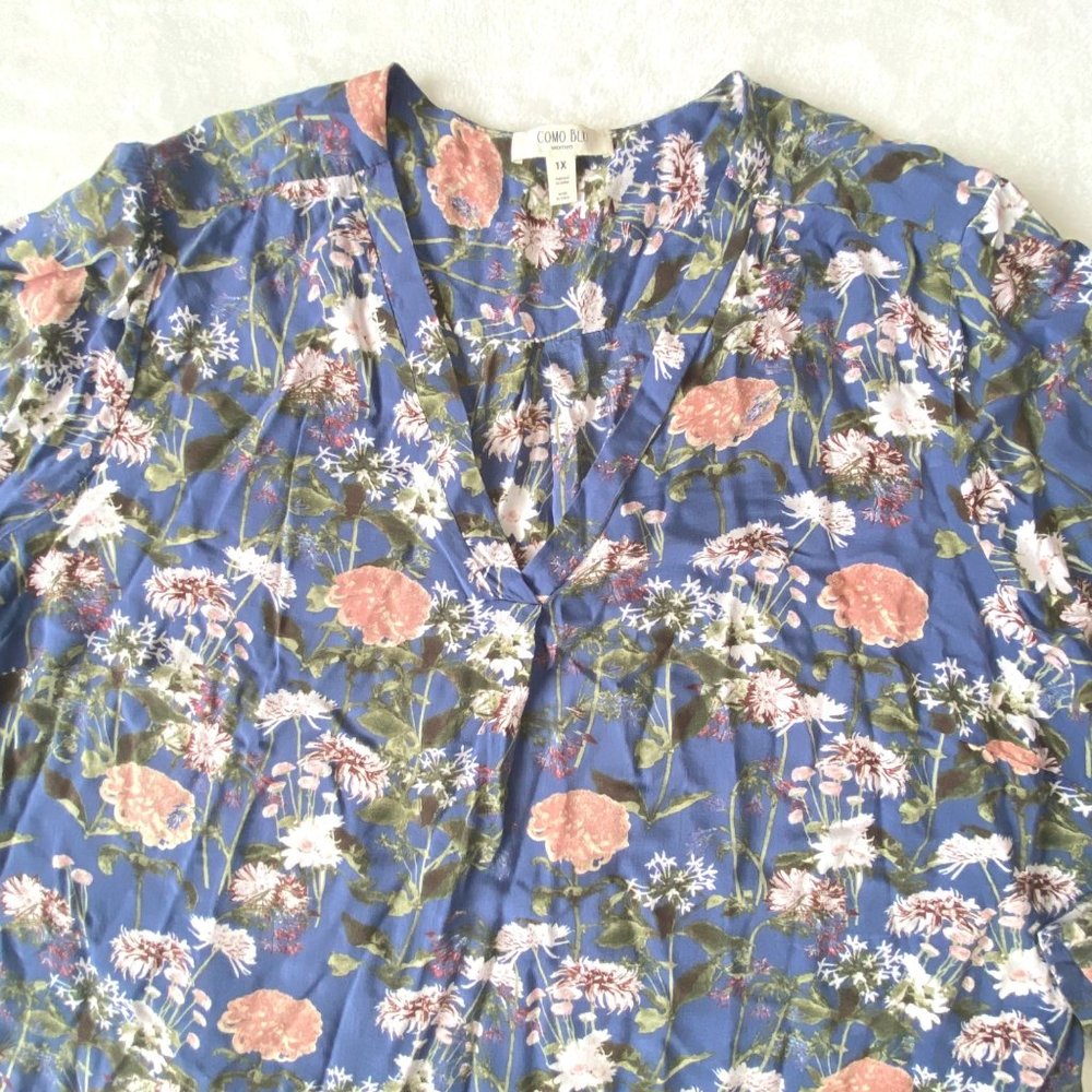 size 1x blouse/top Como Blu roll‎ tab sleeves floral lightweight v-neck - Picture 7 of 11